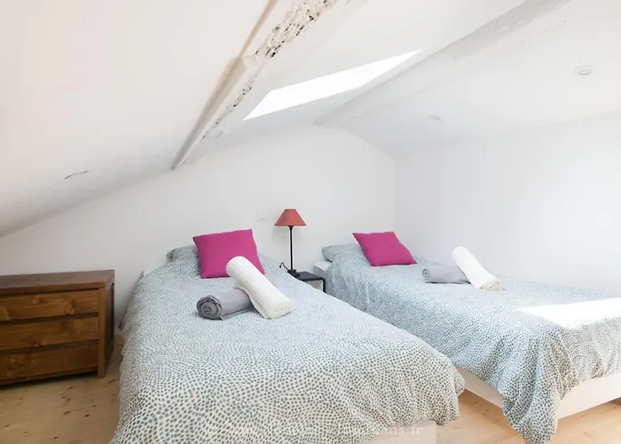 La Miniardise - Maison Dans Le Village Иль-д'Экс