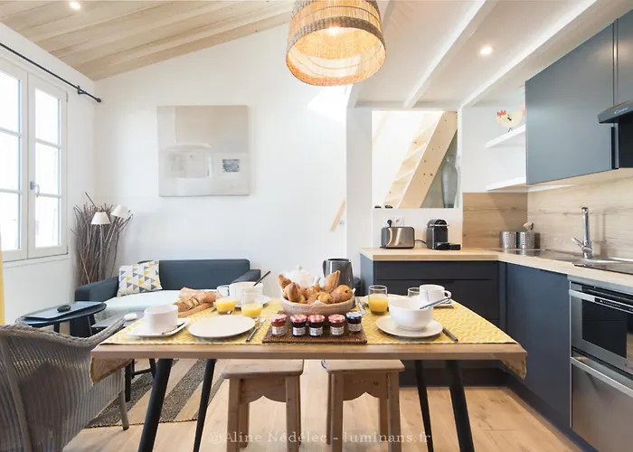 La Miniardise - Maison Dans Le Village Дом отдыха *